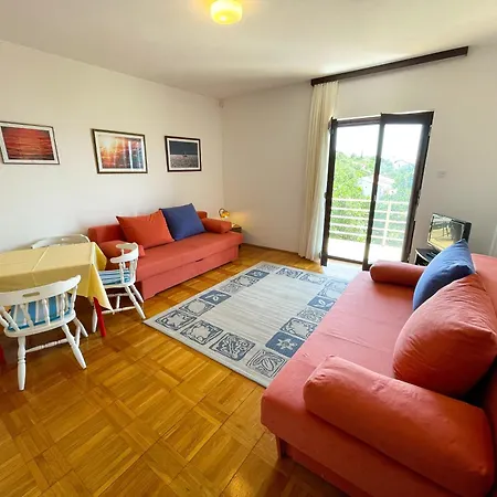 Saric Apartament Jadranovo